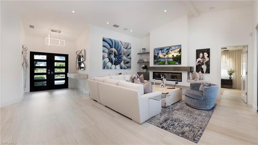 1650 Mullet CT, NAPLES FL 34102-11