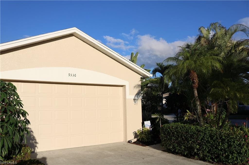 9336 Lake Abby LN-2