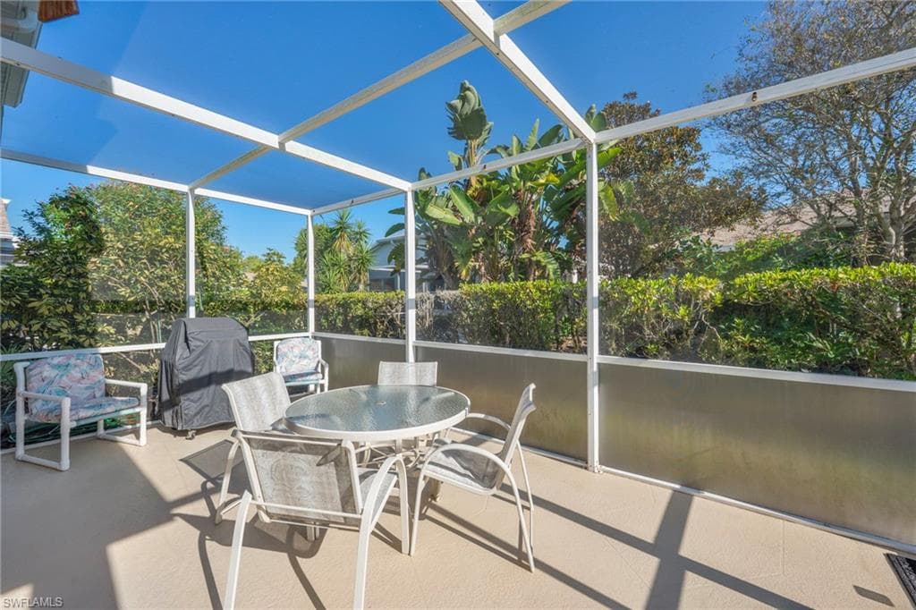 9336 Lake Abby LN-17