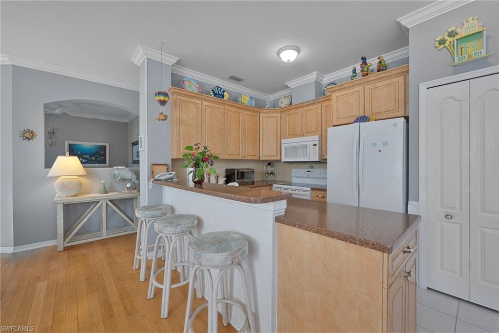 9336 Lake Abby LN-10