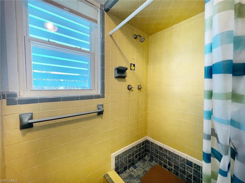 226 Connecticut ST, FORT MYERS BEACH FL 33931-8