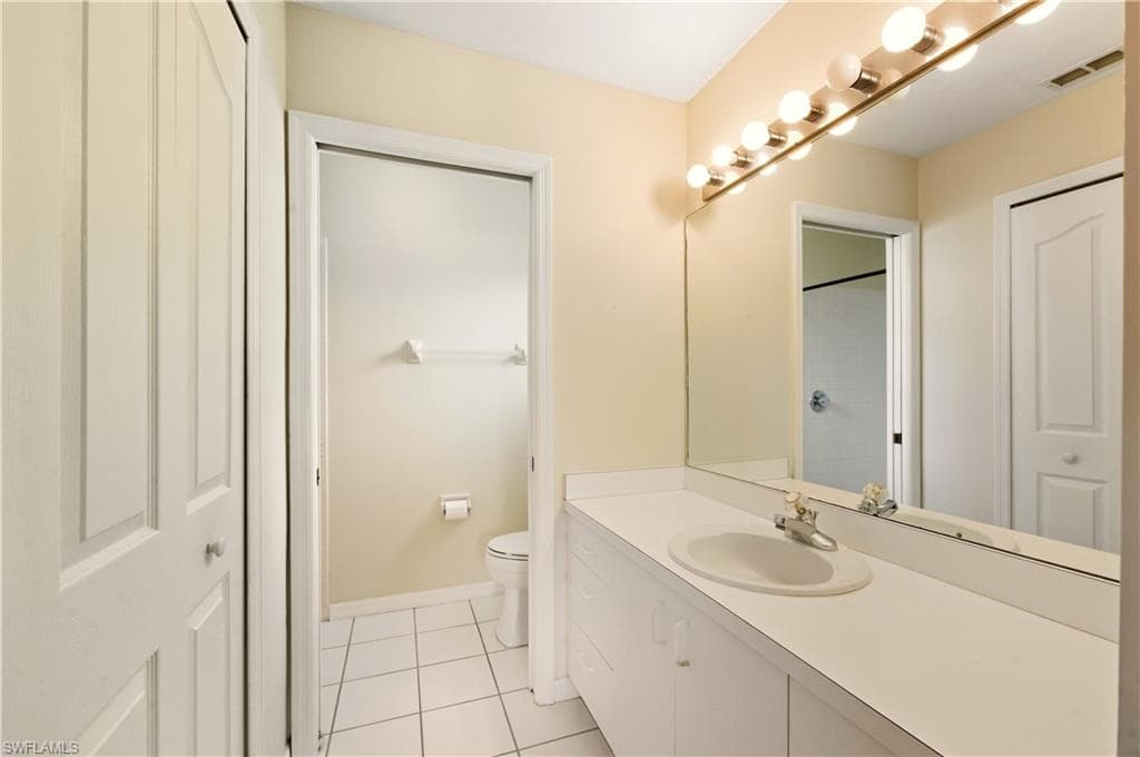 6222 Shadowood CIR, NAPLES FL 34112-14