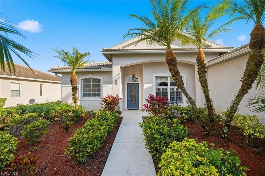 2169 Berkley WAY, LEHIGH ACRES FL 33973-2