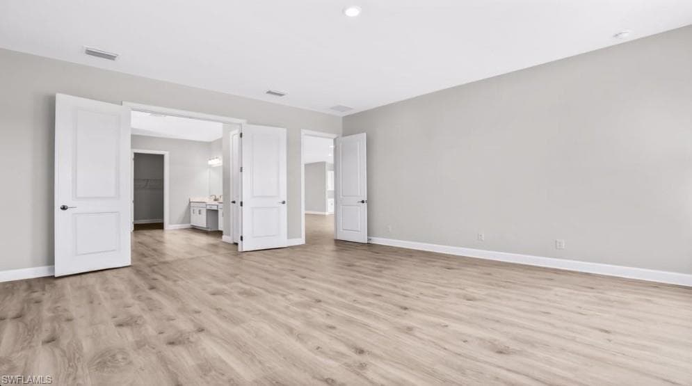 26909 Victoria PL-11
