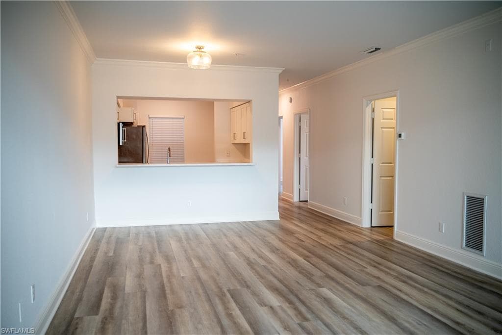 3235 Cypress Glen WAY # 309, NAPLES FL 34109-5