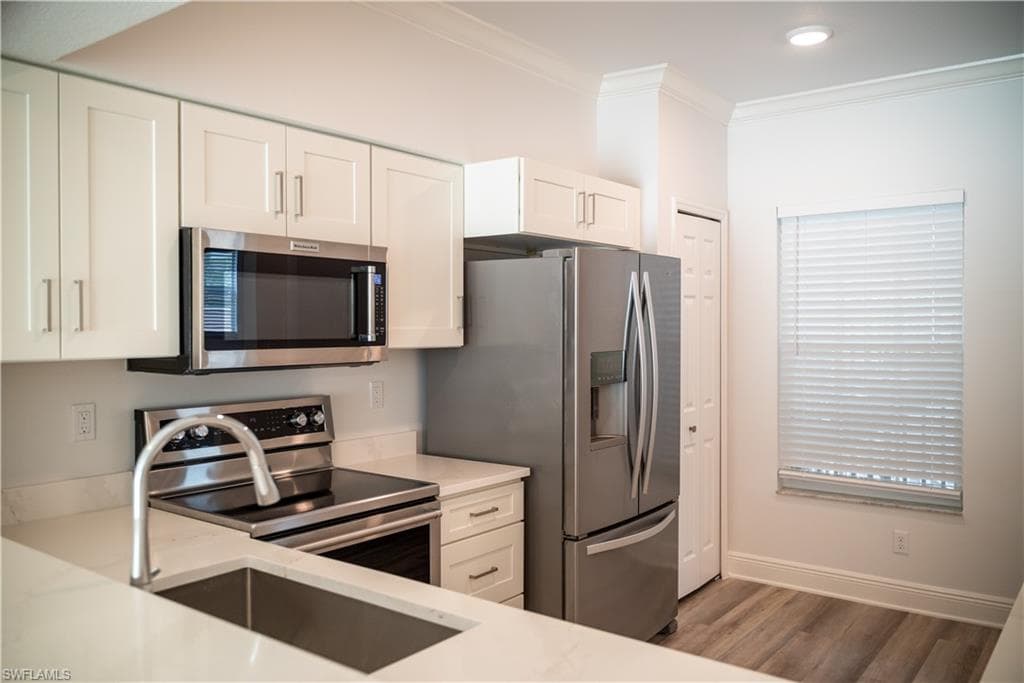 3235 Cypress Glen WAY # 309, NAPLES FL 34109-2