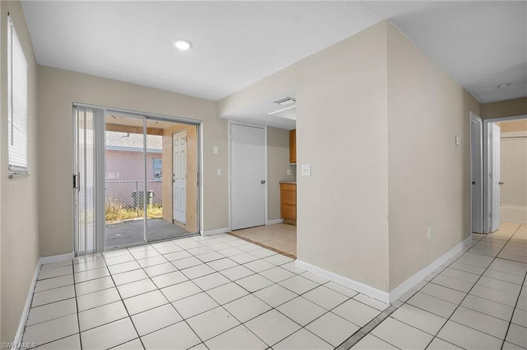 1706 cypress DR, FORT MYERS FL 33907-8