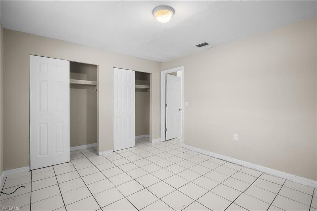 1706 cypress DR, FORT MYERS FL 33907-17