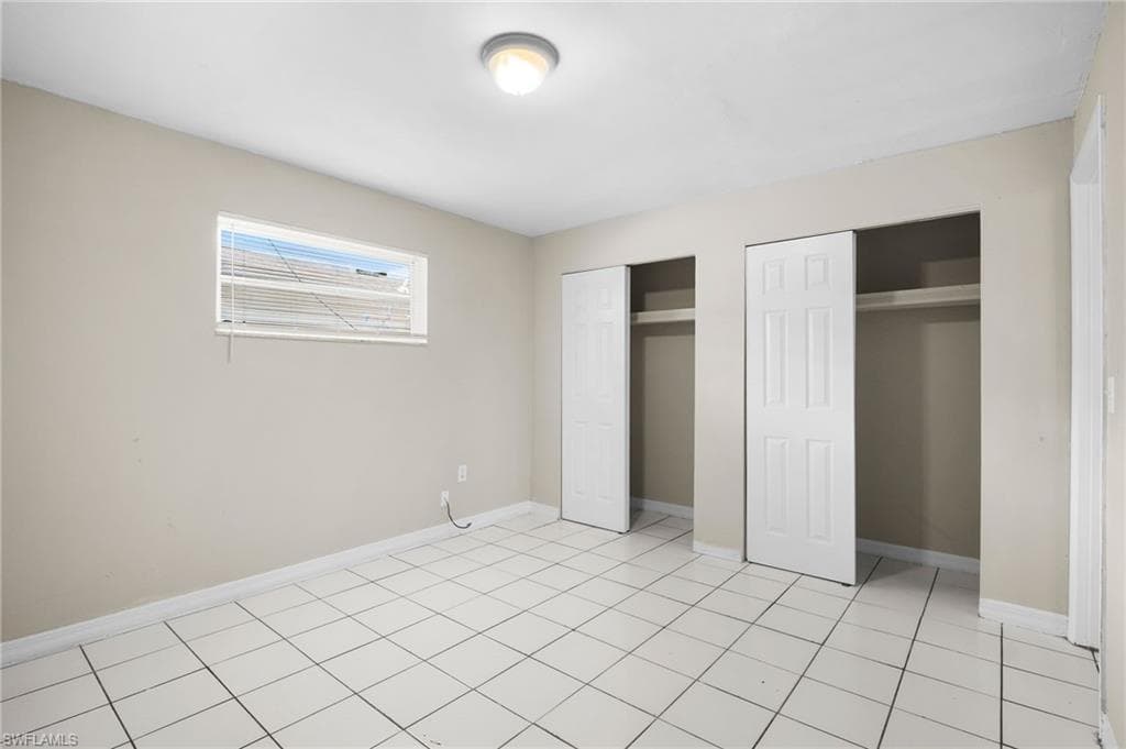 1706 cypress DR, FORT MYERS FL 33907-18