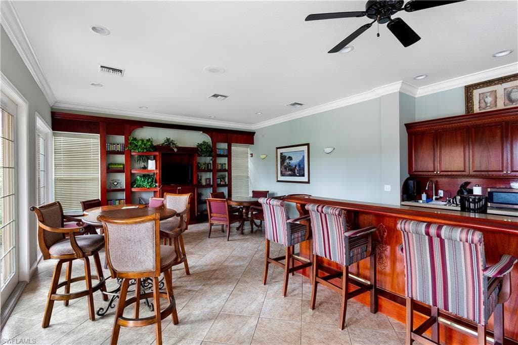 1865 Florida Club DR # 6211, NAPLES FL 34112-16
