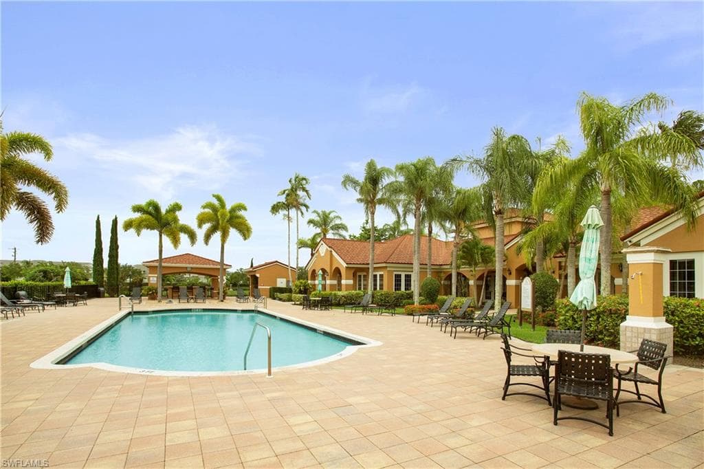 1865 Florida Club DR # 6211, NAPLES FL 34112-11