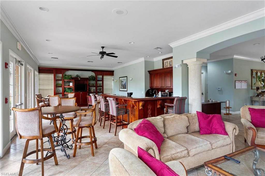 1865 Florida Club DR # 6211, NAPLES FL 34112-17