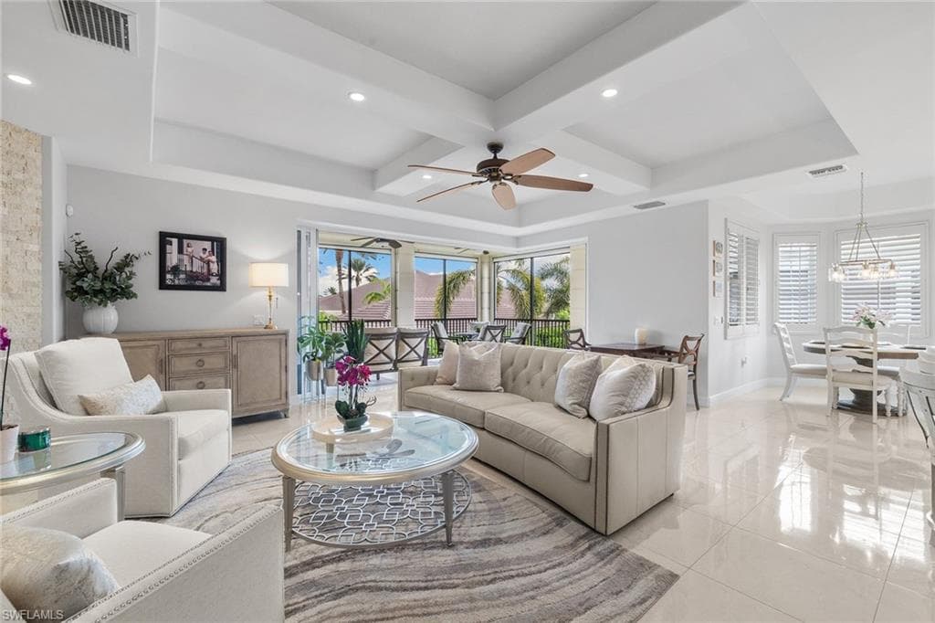 583 Avellino Isles CIR # 202, NAPLES FL 34119-4