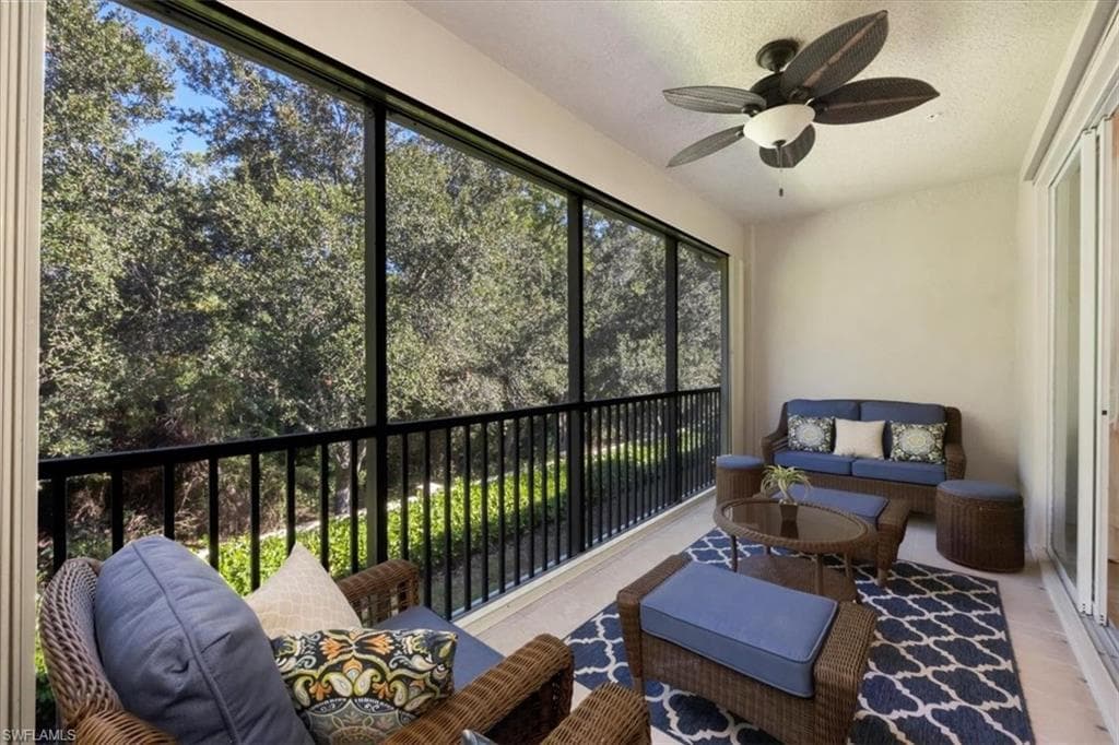 6502 Monterey PT # 202, NAPLES FL 34105-31