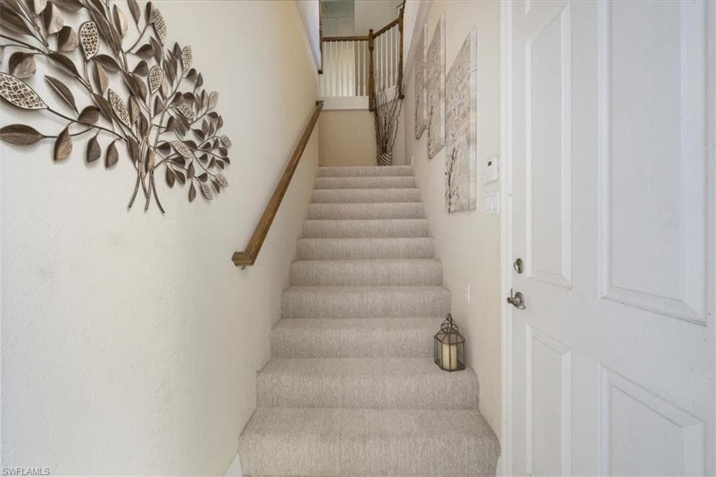 6502 Monterey PT # 202, NAPLES FL 34105-3