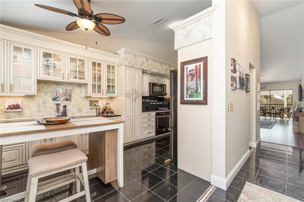 912 SW 48th TER # 208, CAPE CORAL FL 33914-12