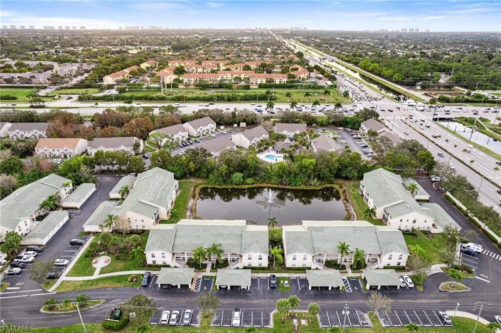 4945 Cougar CT S # 202, NAPLES FL 34109-43