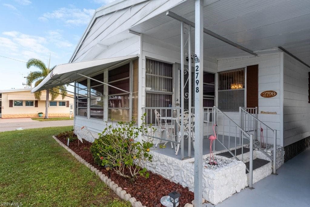 2798 Teakwood BLVD, NORTH FORT MYERS FL 33917-19