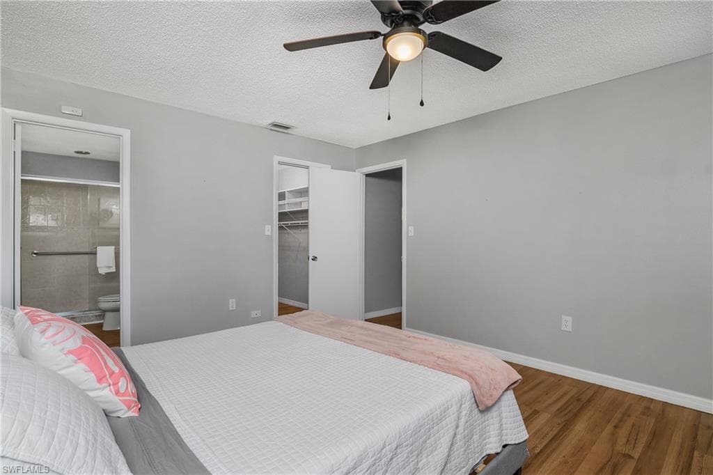 3538 Silver Pine CT # 87, SARASOTA FL 34231-17