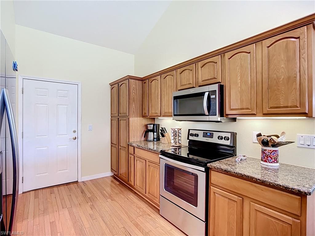 4353 Hidden River RD, SARASOTA FL 34240-6