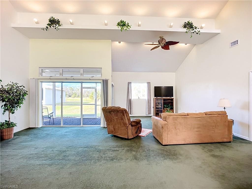 4353 Hidden River RD, SARASOTA FL 34240-14