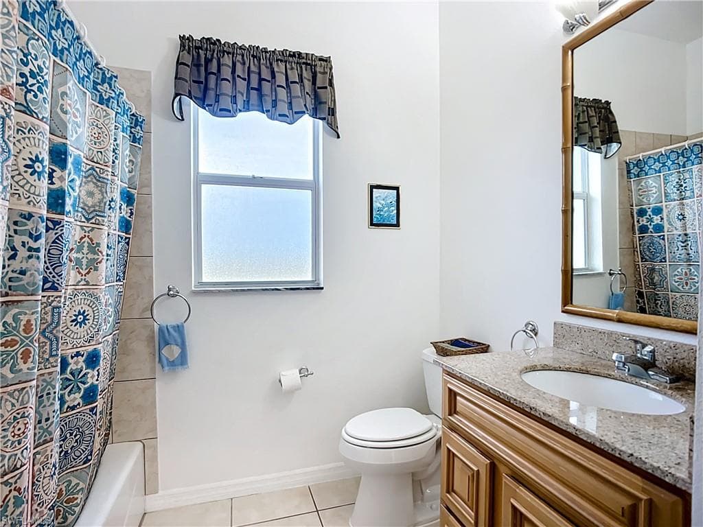 4353 Hidden River RD, SARASOTA FL 34240-30