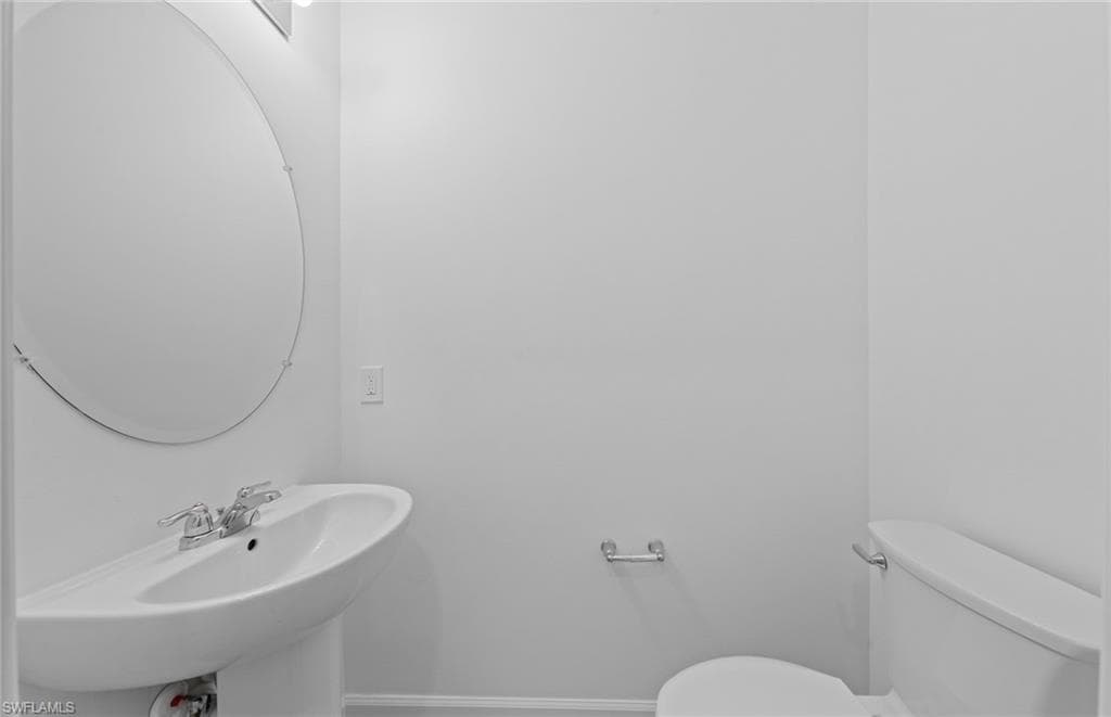 1650 Lake Jessup CIR, CAPE CORAL FL 33909-18