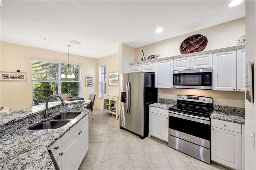 26401 Lucky Stone RD # 102, BONITA SPRINGS FL 34135-7