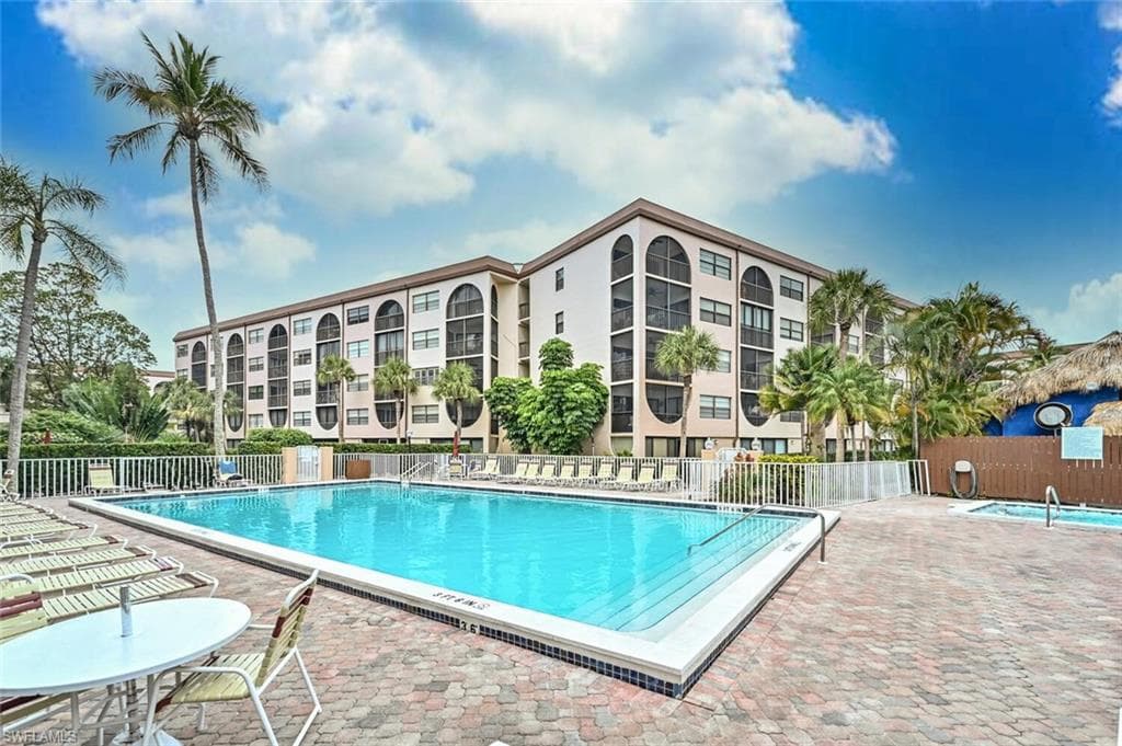 1012 Anglers CV # D304, MARCO ISLAND FL 34145-22