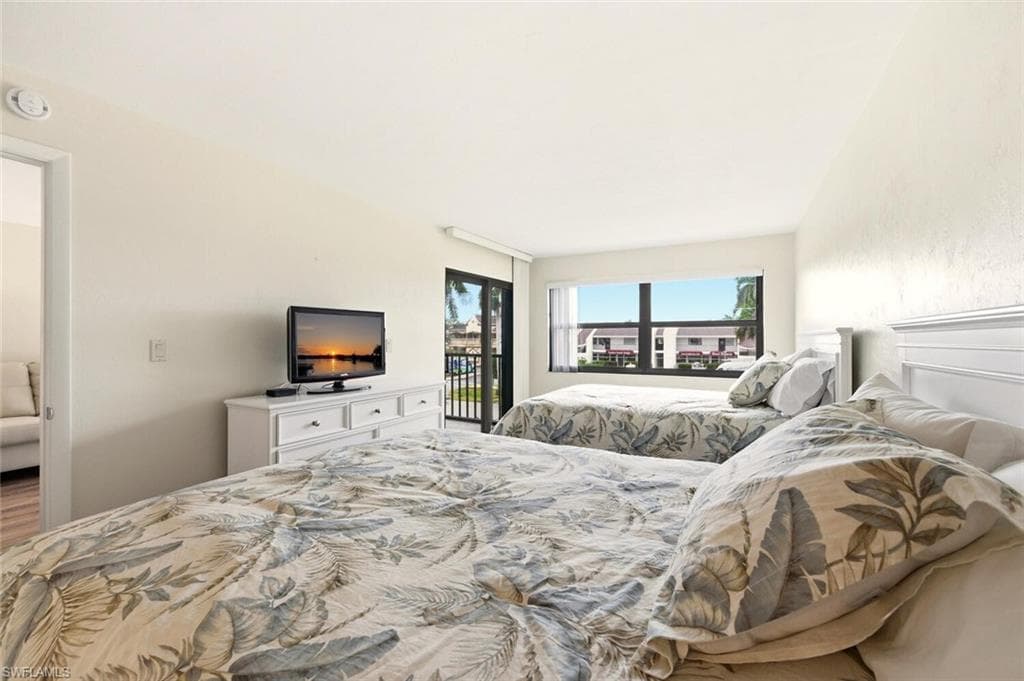 1012 Anglers CV # D304, MARCO ISLAND FL 34145-15