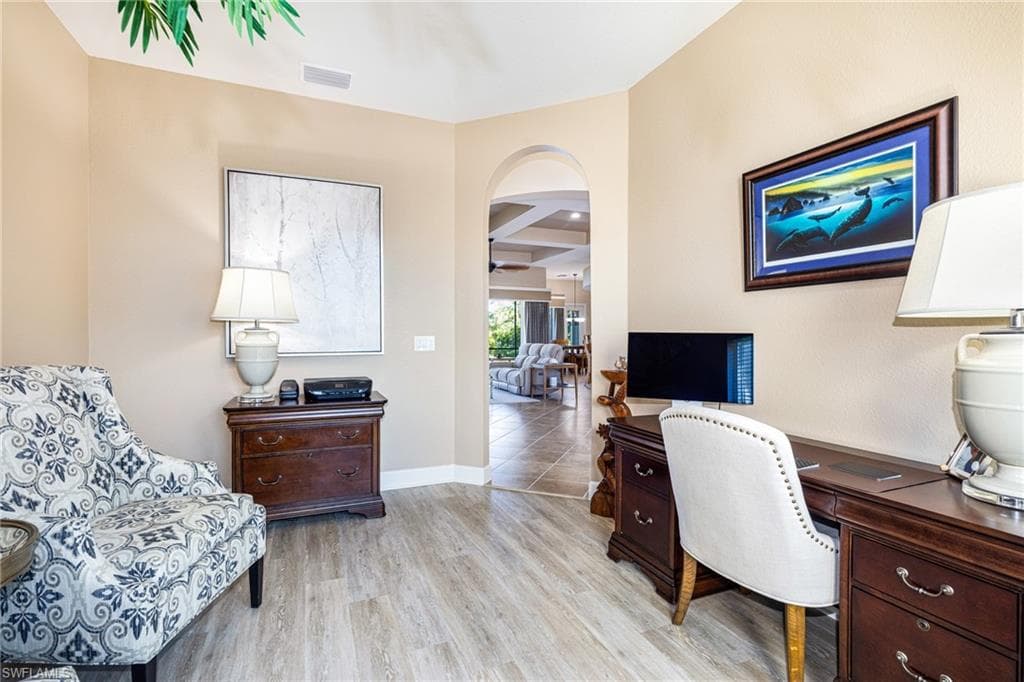 5710 Whispering Willow WAY, FORT MYERS FL 33908-16