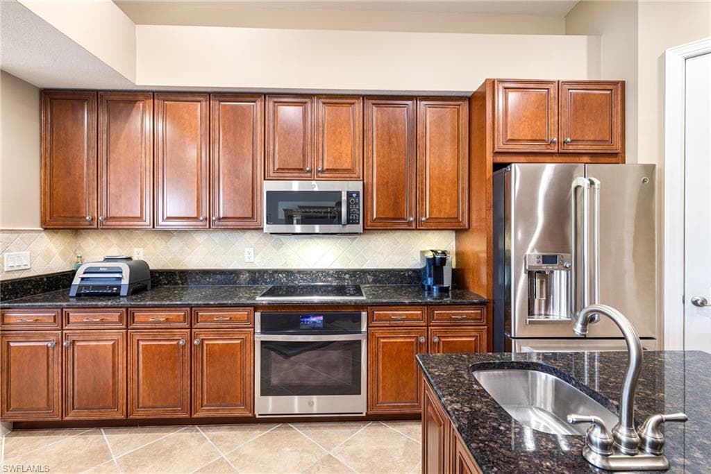 5710 Whispering Willow WAY, FORT MYERS FL 33908-11