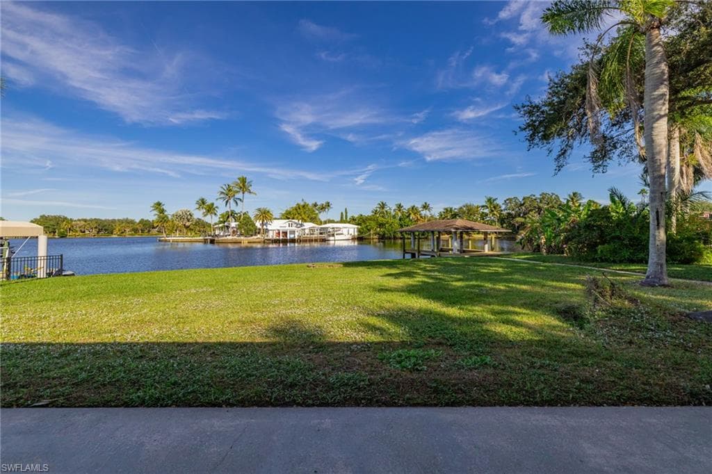 14502 Riverside DR, FORT MYERS FL 33905-20