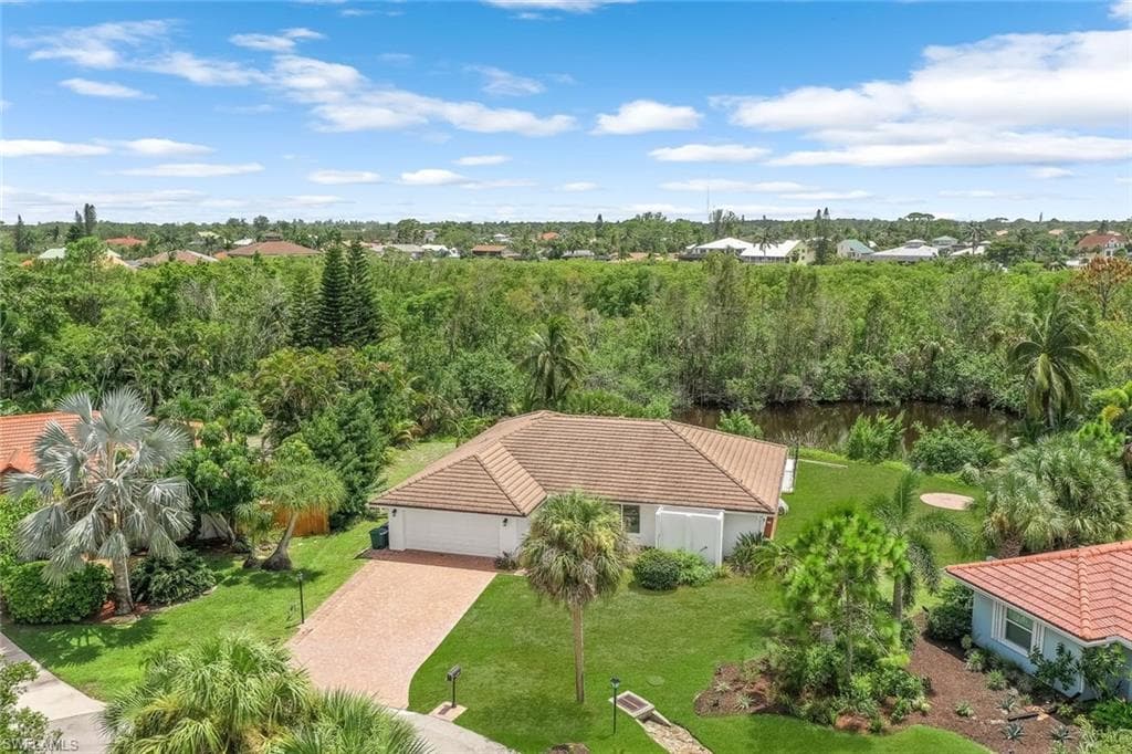 27164 Edenbridge CT, BONITA SPRINGS FL 34135-7