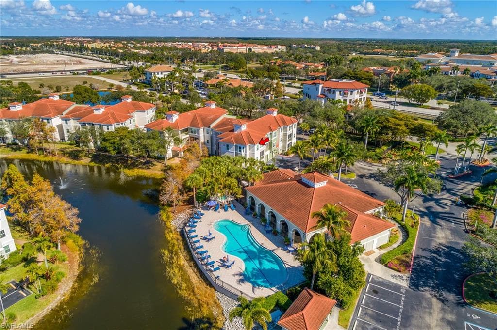23500 Walden Center DR # 303, ESTERO FL 34134-2