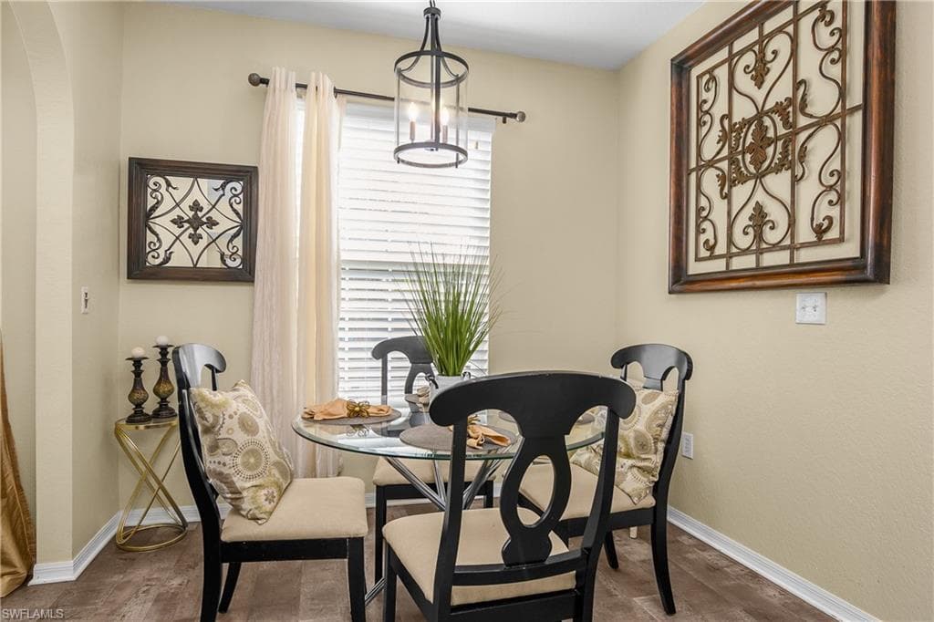 23500 Walden Center DR # 303, ESTERO FL 34134-9