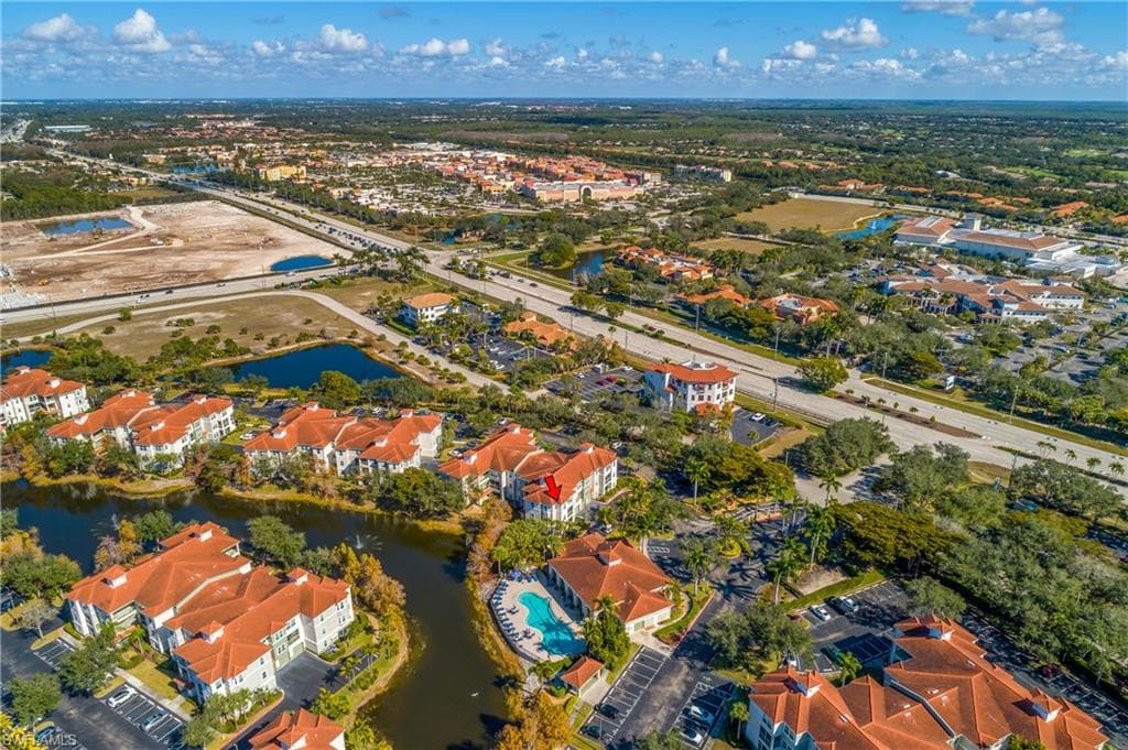 23500 Walden Center DR # 303, ESTERO FL 34134-28