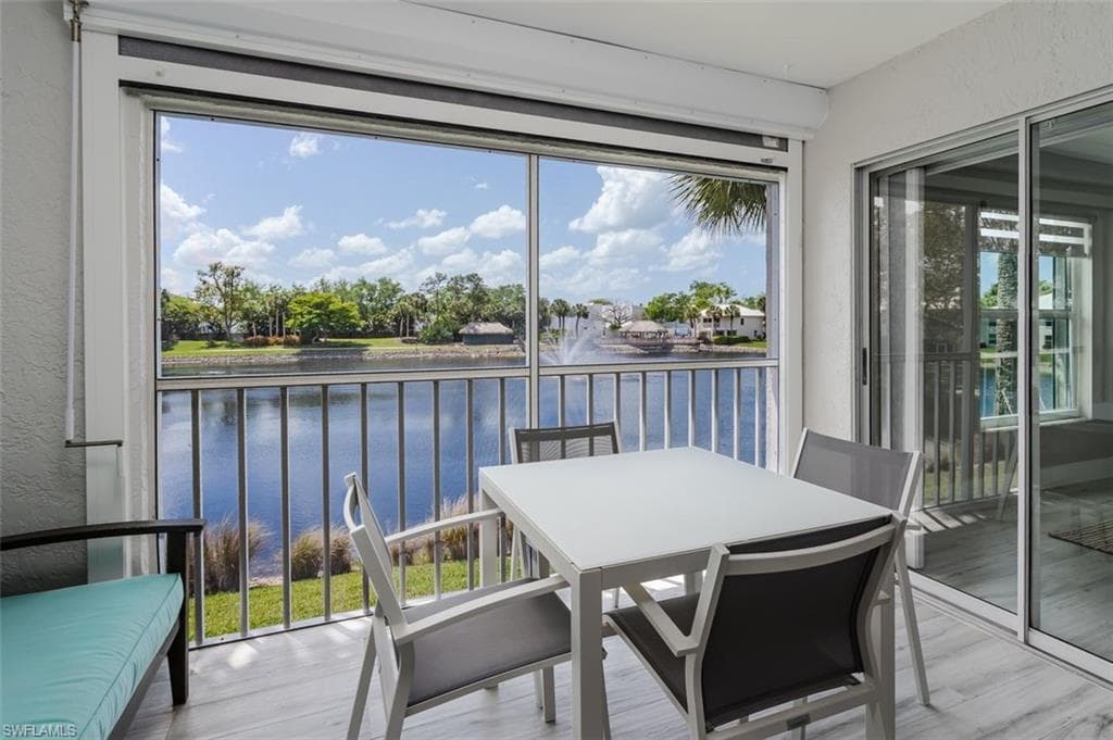834 Gulf Pavilion DR # 204, NAPLES FL 34108-6