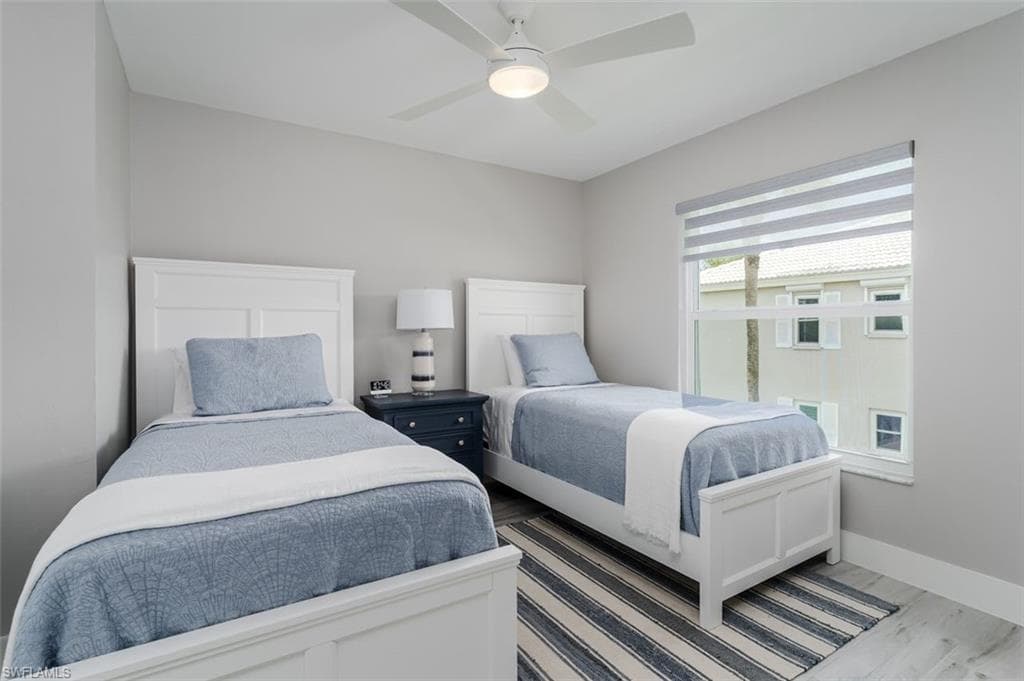 834 Gulf Pavilion DR # 204, NAPLES FL 34108-23