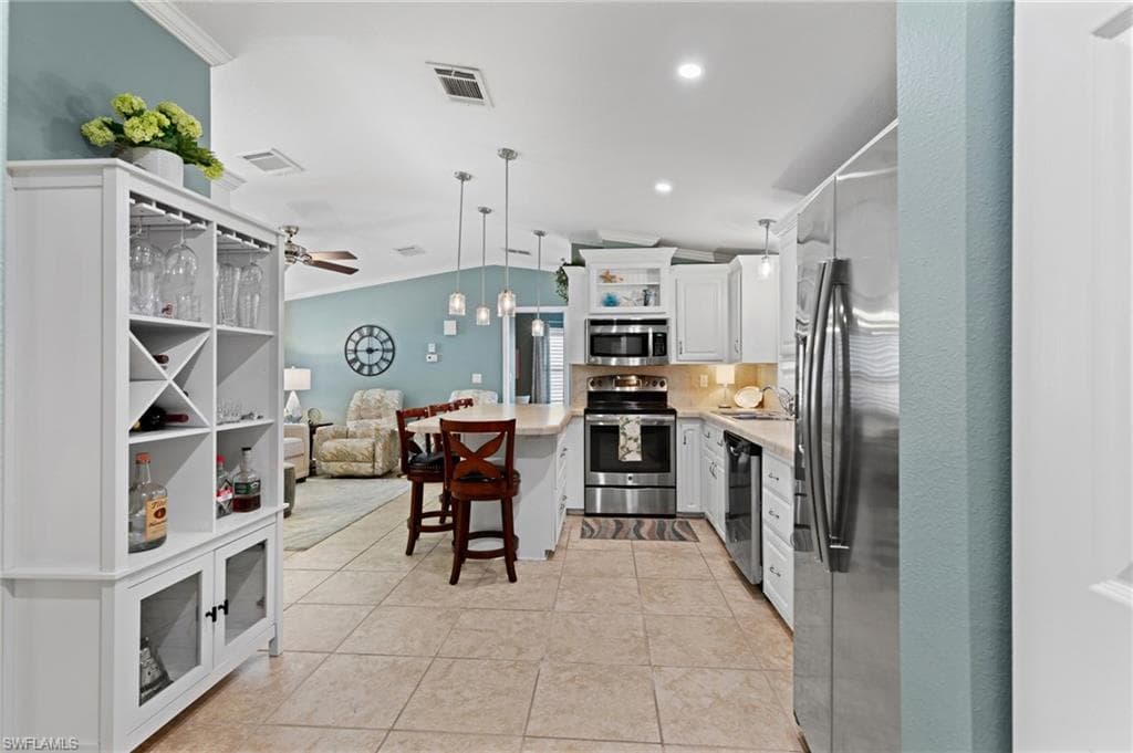 8528 Pepperwood DR, ESTERO FL 33928-9