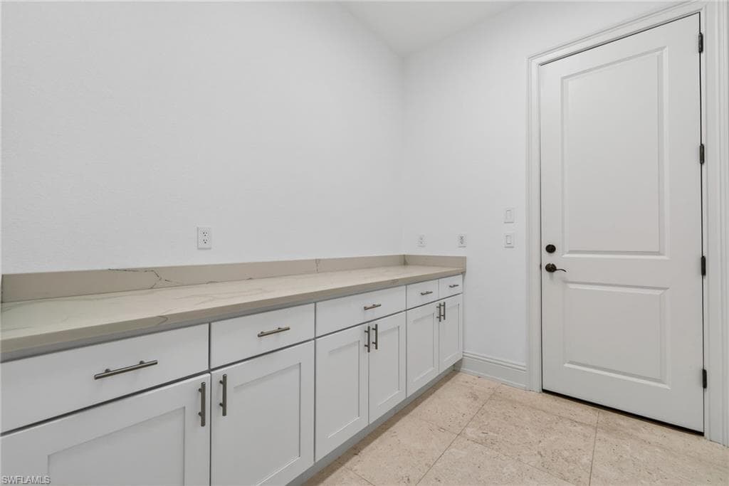 14668 Beaufort CIR, NAPLES FL 34119-30