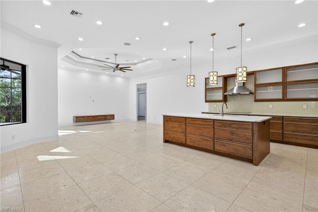 14668 Beaufort CIR, NAPLES FL 34119-7