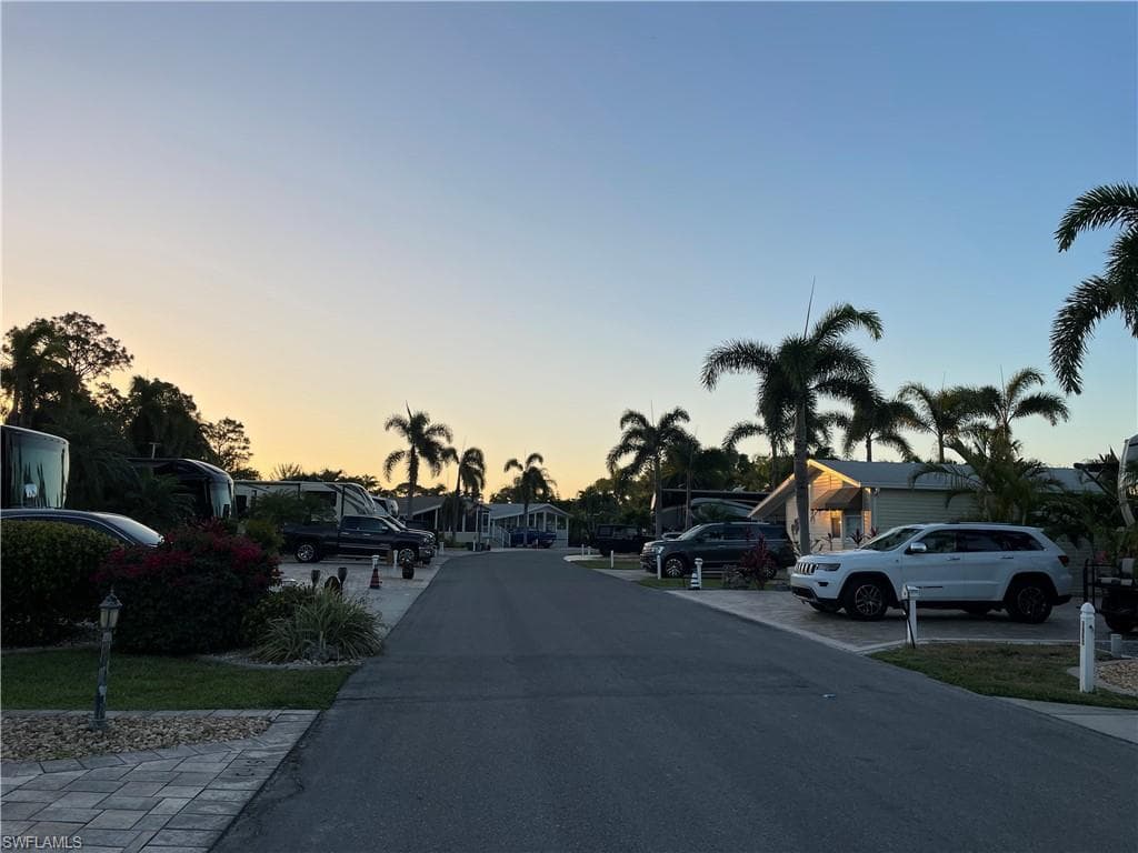 10313 Nightwood DR, FORT MYERS FL 33905-5