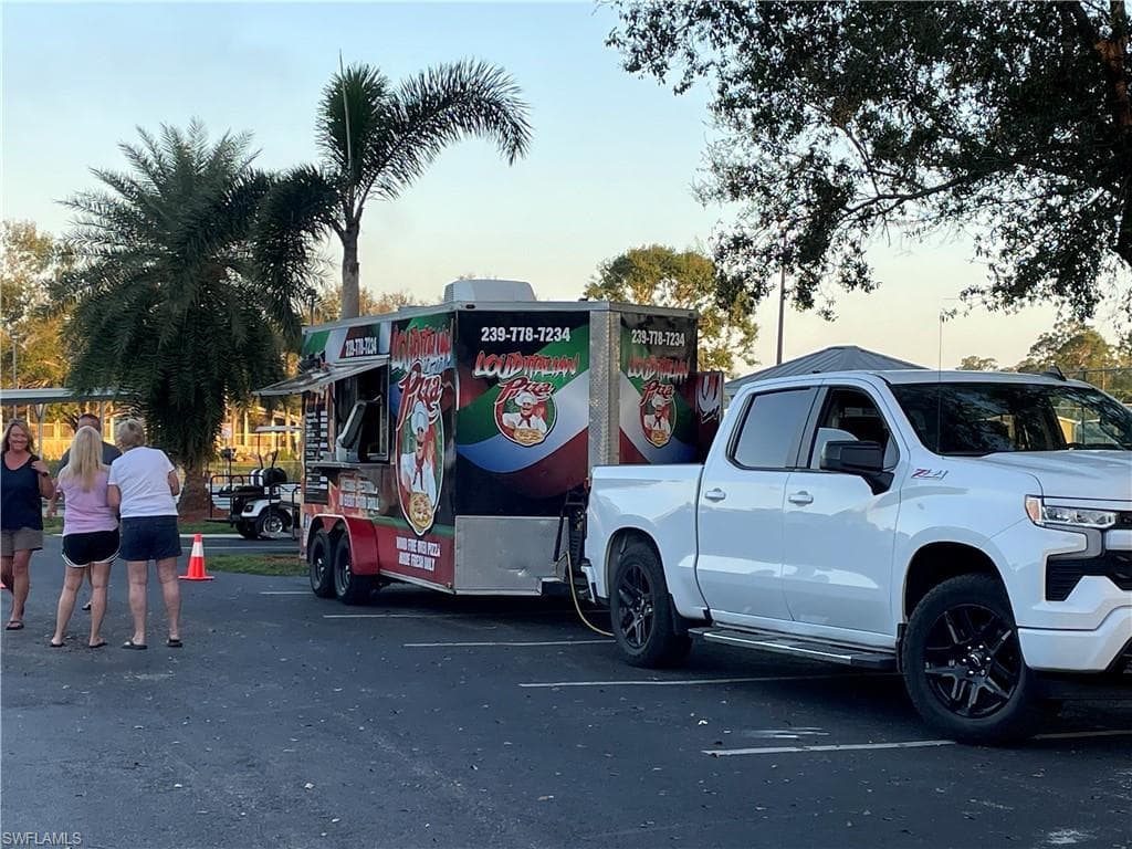 10313 Nightwood DR, FORT MYERS FL 33905-19