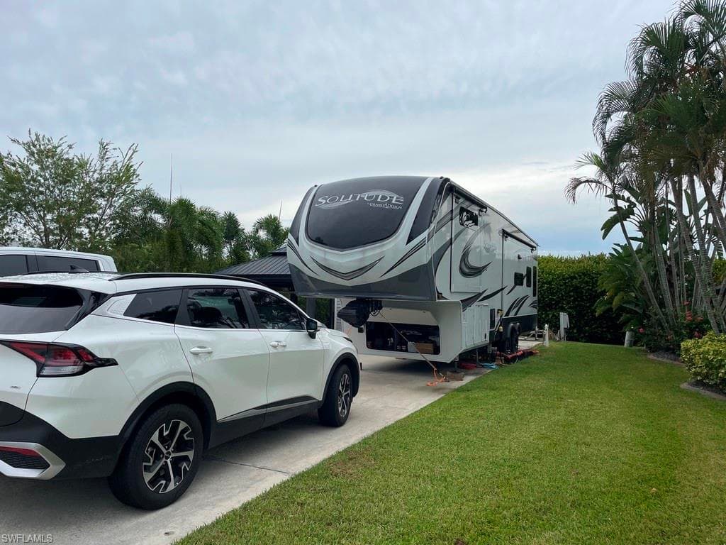 10313 Nightwood DR, FORT MYERS FL 33905-10