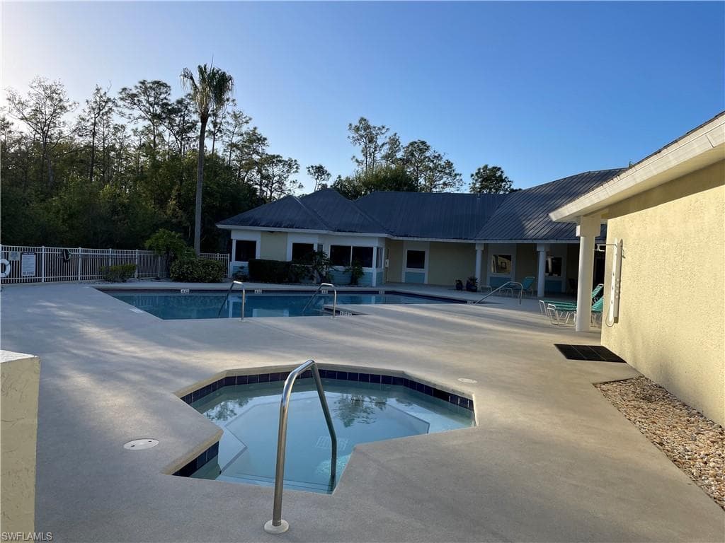 10313 Nightwood DR, FORT MYERS FL 33905-38