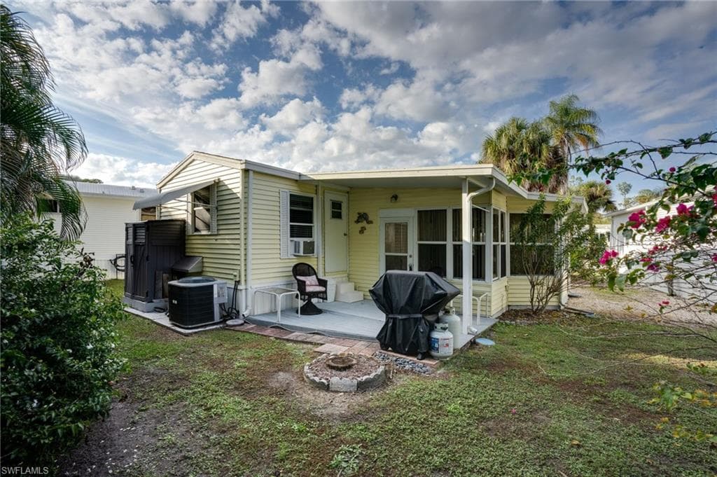10835 Ani CIR, ESTERO FL 33928-14