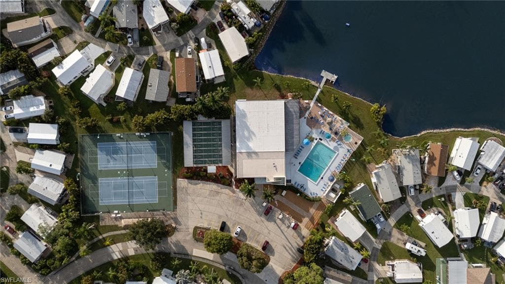 10835 Ani CIR, ESTERO FL 33928-21