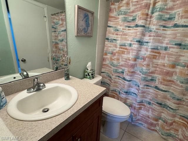 6102 Augusta DR # 305, FORT MYERS FL 33907-11