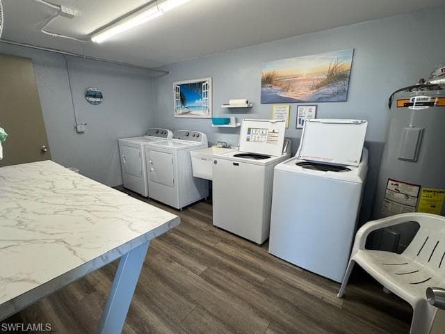 6102 Augusta DR # 305, FORT MYERS FL 33907-13